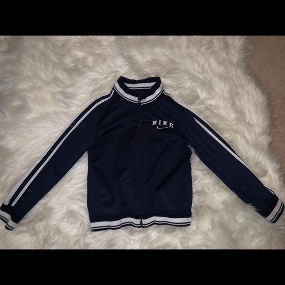 Nike Jacket - Picture 3 of 3